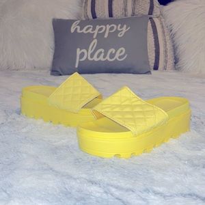 NWOT Yellow Platform Sandals 6.5 or 7 ish